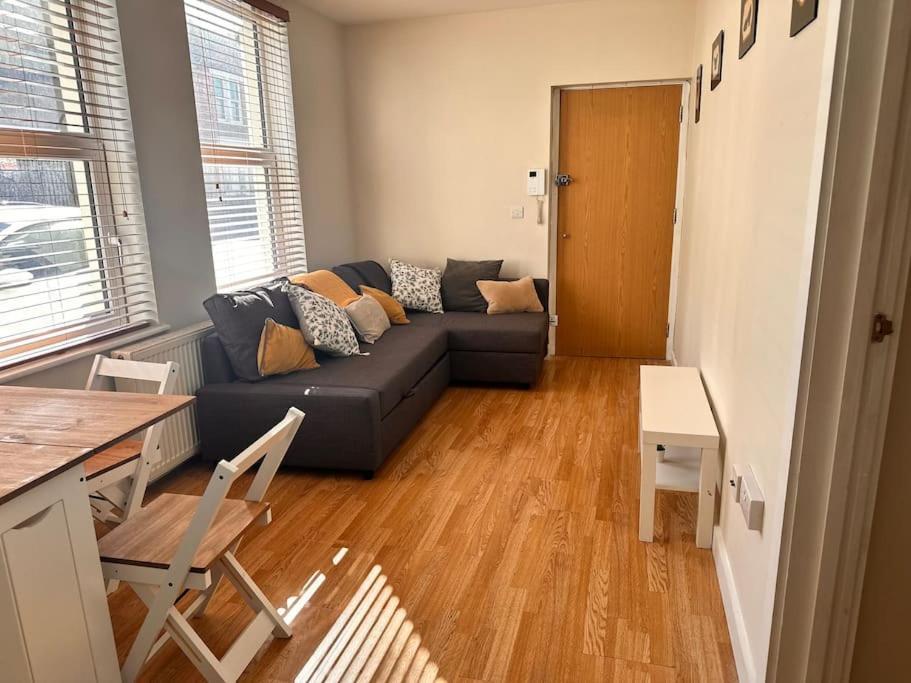 2 Bedroom Apartment In Se13 London Ngoại thất bức ảnh
