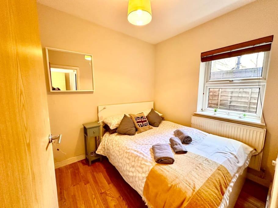 2 Bedroom Apartment In Se13 London Ngoại thất bức ảnh