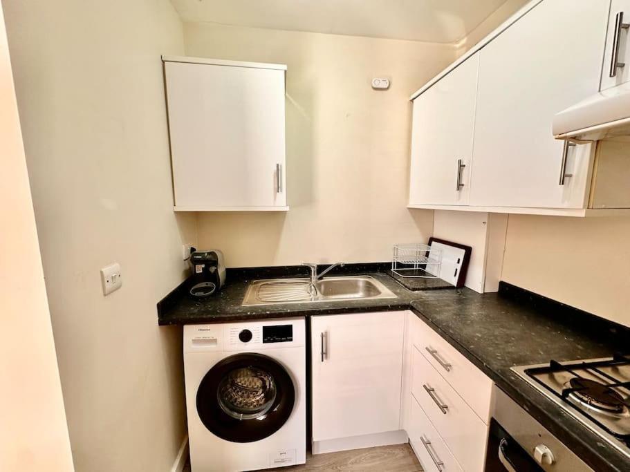 2 Bedroom Apartment In Se13 London Ngoại thất bức ảnh